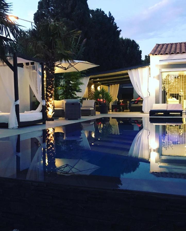 مبيت وإفطار موسان ليه ألبيل Mon Petit Bali المظهر الخارجي الصورة